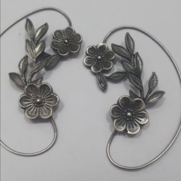 Flower Vine Earcuffs / Ear wraps - Picture 4 of 8